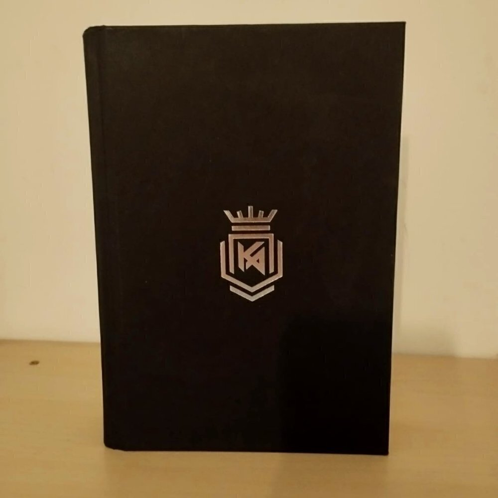 Book Charm by Tracy Wolff